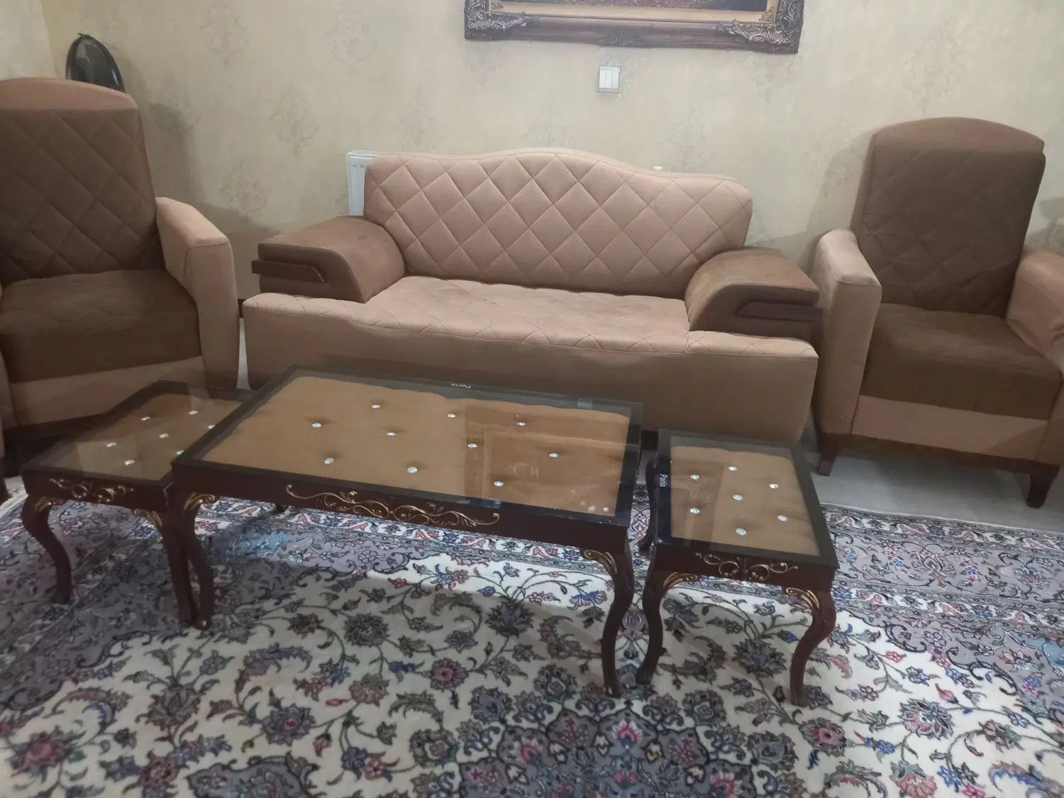 مبل راحتی ۸نفره|مبلمان خانگی و میز عسلی|اصفهان, جوزدان الیادران|دیوار
