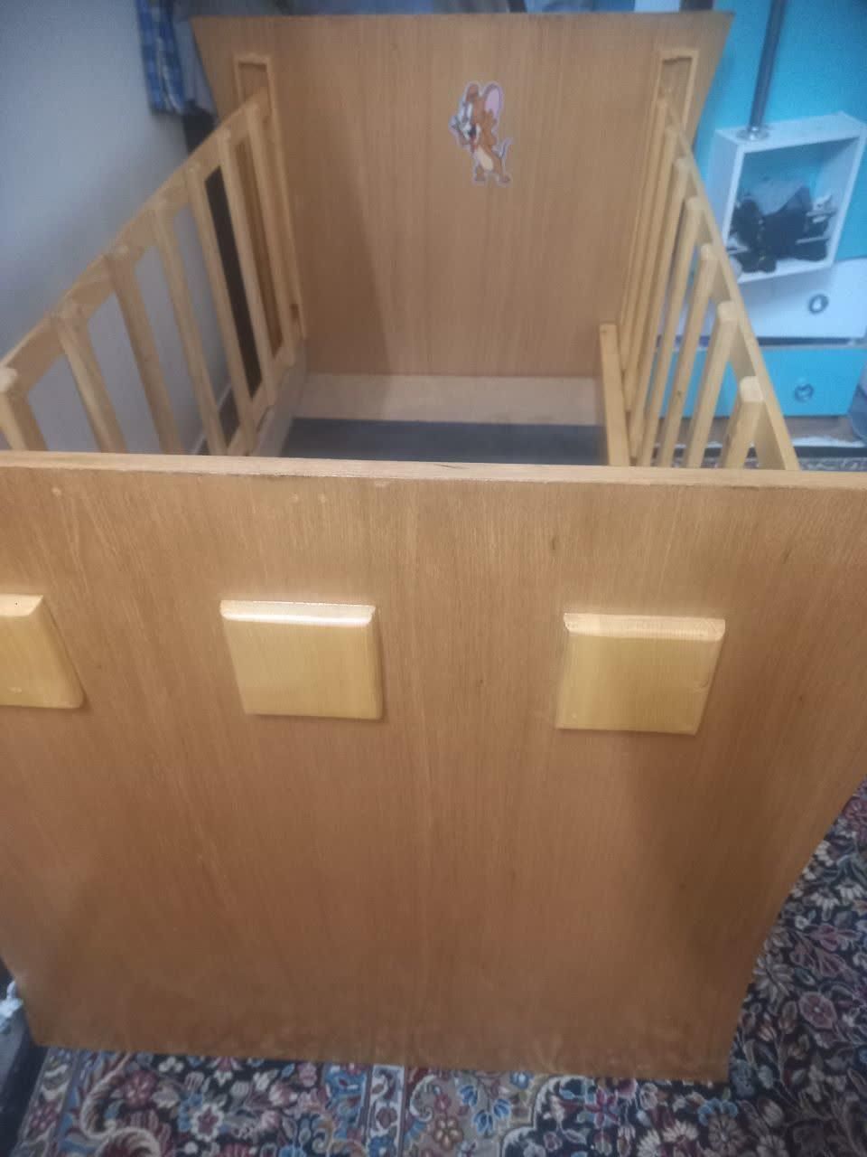 تخت نوزاد یخچال وفریزه هیمالیا ارج واکواریوم|تخت و صندلی بچه|خمینی‌شهر, |دیوار