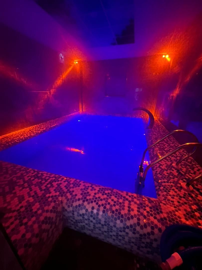 ویلا استخردار محدوده منطقه ازاد ( مالک هستم)|اجارهٔ کوتاه‌مدت ویلا و باغ|بندر انزلی, لیچارگی حسن رود|دیوار