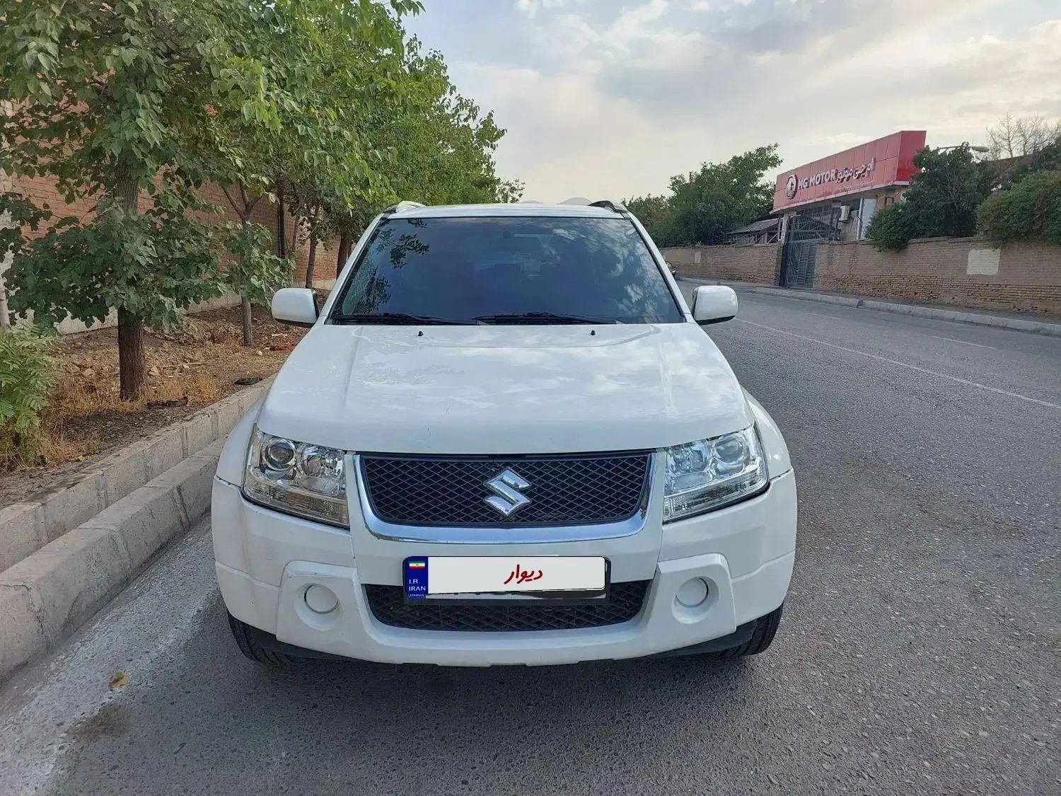 ویتارا ۲۰۰۸. بی رنگ. ۲۰۰۰ دستی|خودرو سواری و وانت|تهران, جنت‌آباد جنوبی|دیوار