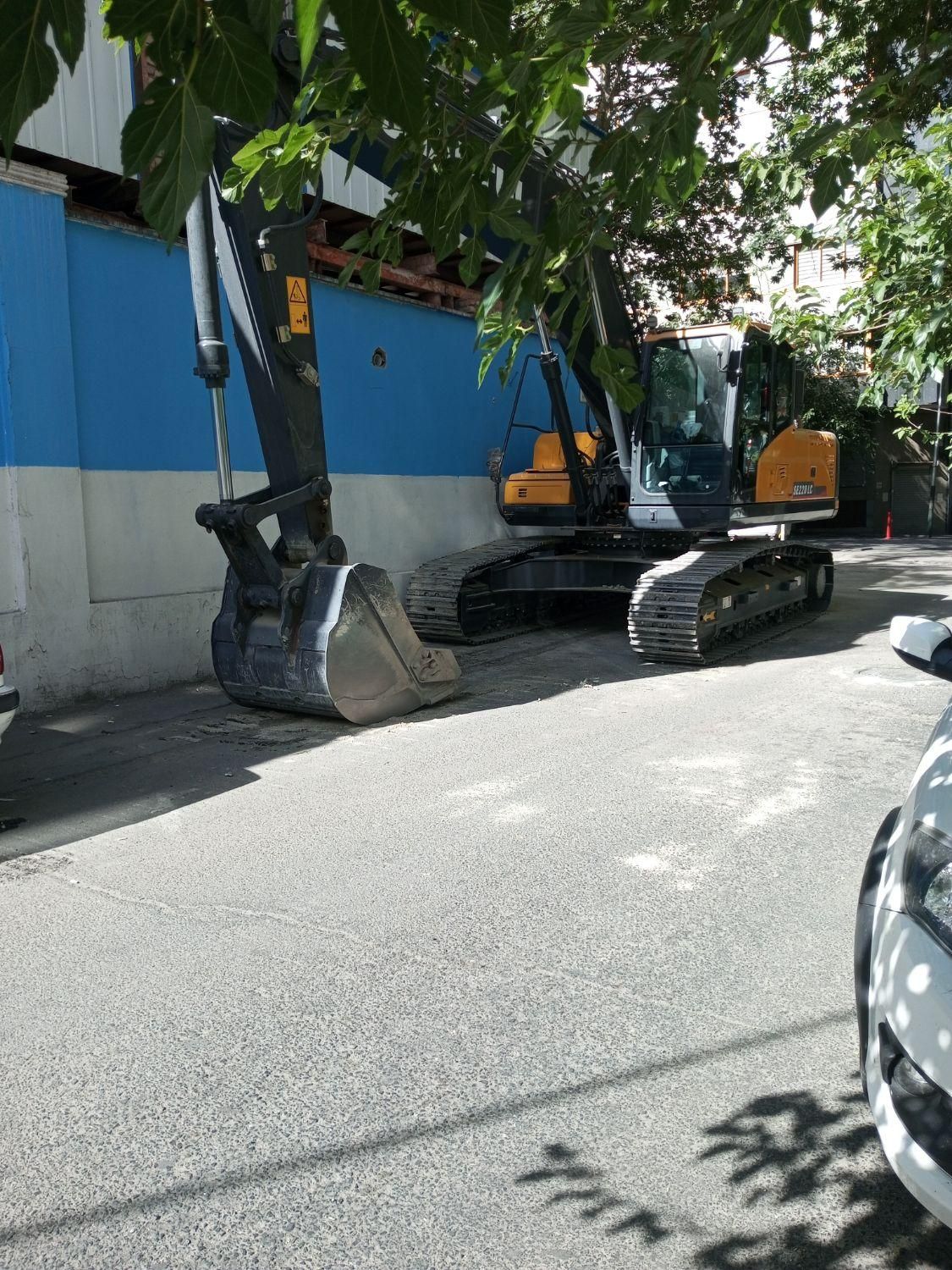 خریدار آهن و آلات|فعالیت داوطلبانه تحقیقاتی|ری, سیزده آبان|دیوار