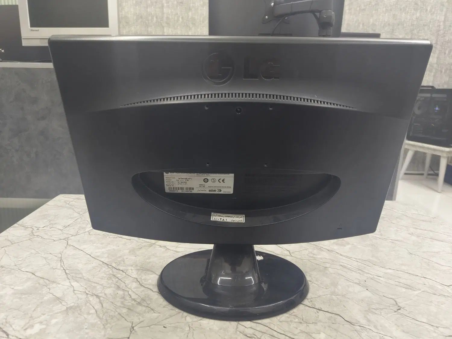 مانیتور lg 19 اینچ کارکرده (به تعداد موجوده)|قطعات و لوازم جانبی رایانه|تهران, فلاح|دیوار