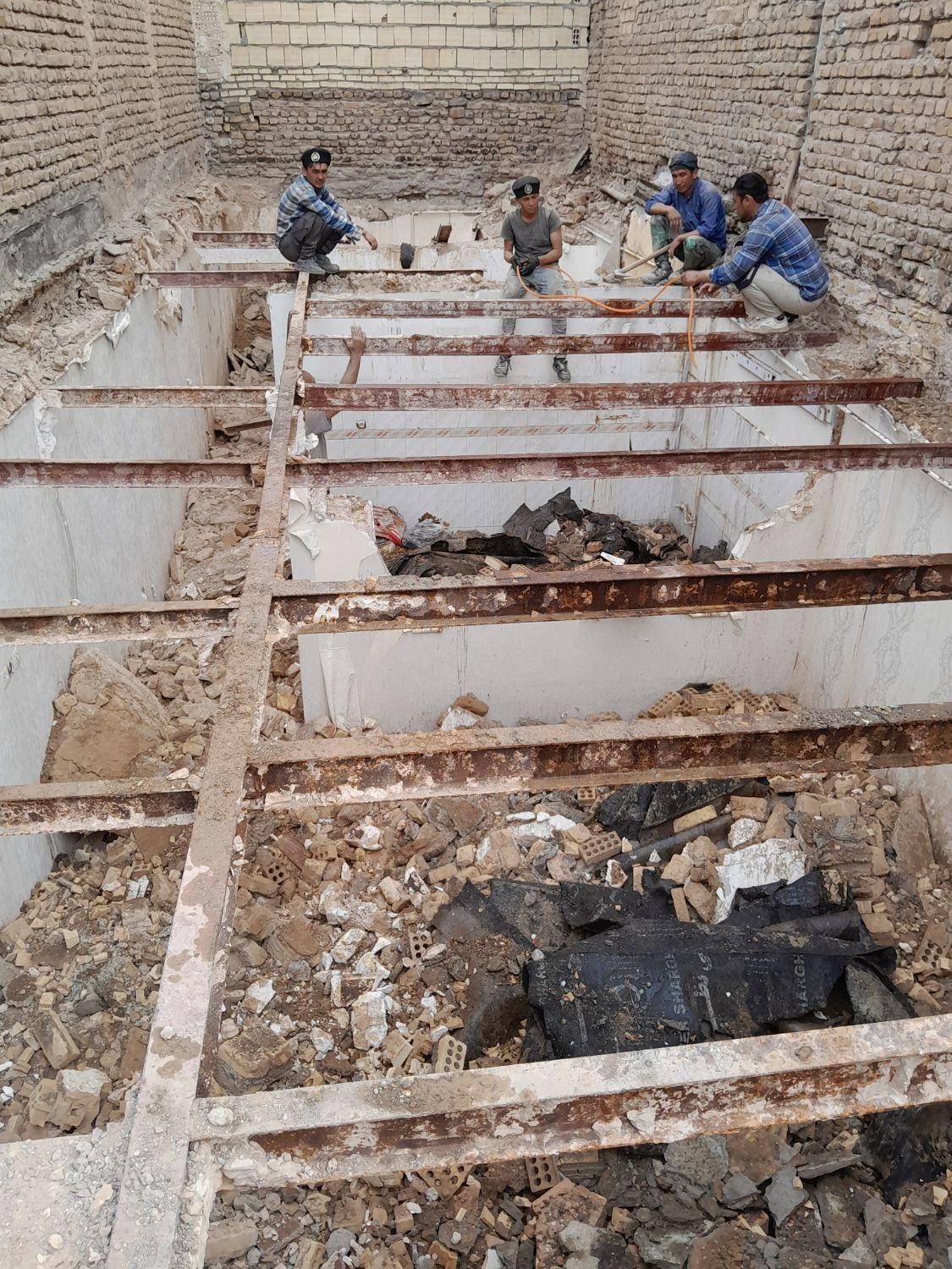 تخریب کار تخریب کلی و جزئی ساختمان کار بنای|خدمات پیشه و مهارت|مشهد, طلاب|دیوار