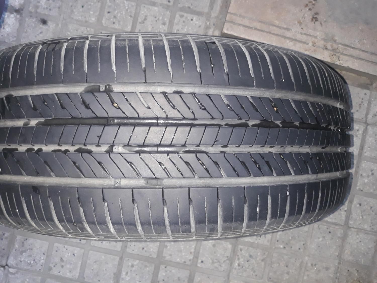 لاستیک خودرو سواری سایز ۲۰۵|قطعات یدکی و لوازم جانبی|تهران, اسکندری|دیوار