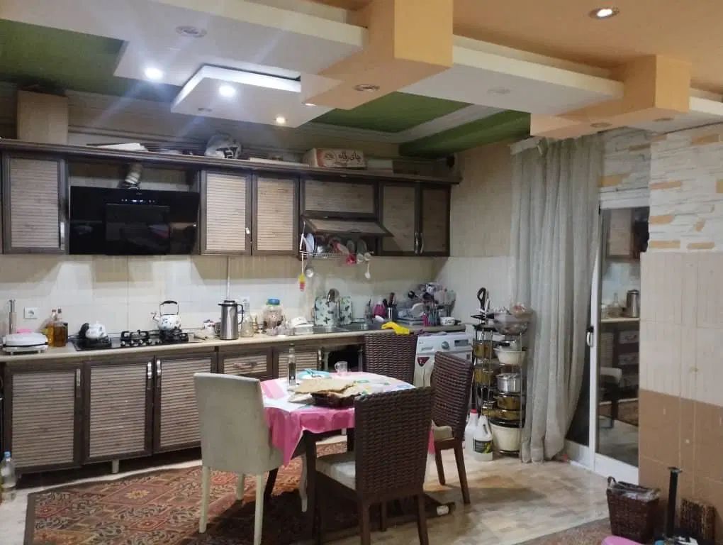 اپارتمان دو خواب معلم۱۰۶ متر|فروش آپارتمان|رشت, معلم|دیوار