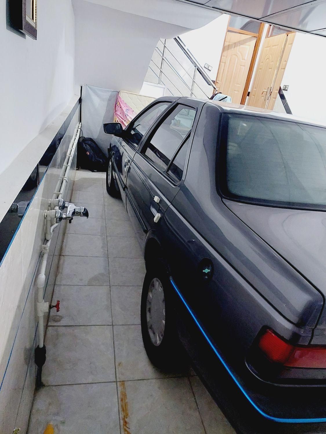 پژو 405 GLX - دوگانه سوز CNG، مدل ۱۳۹۵|خودرو سواری و وانت|قروه, |دیوار