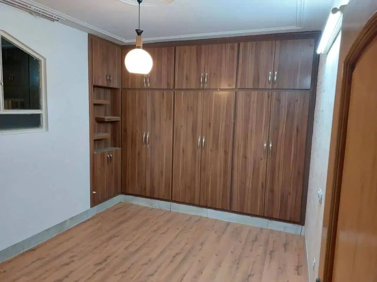 آپارتمان 110متر/2خواب/طبقه اول/تاپ لوکیشن/خ آتش|اجارهٔ آپارتمان|اصفهان, لنبان|دیوار