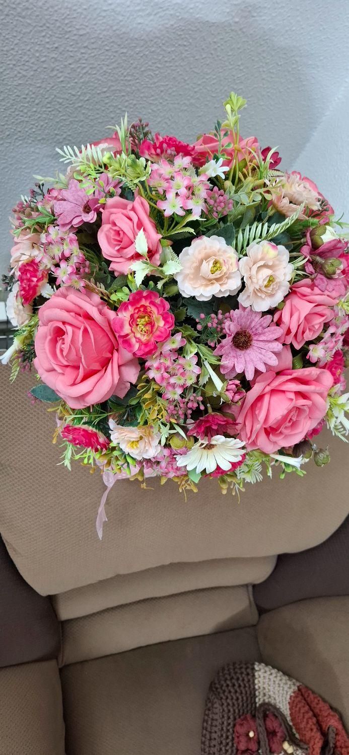 سبد گل|گل مصنوعی|شاهینشهر, دانشگاه آزاد شاهین شهر|دیوار