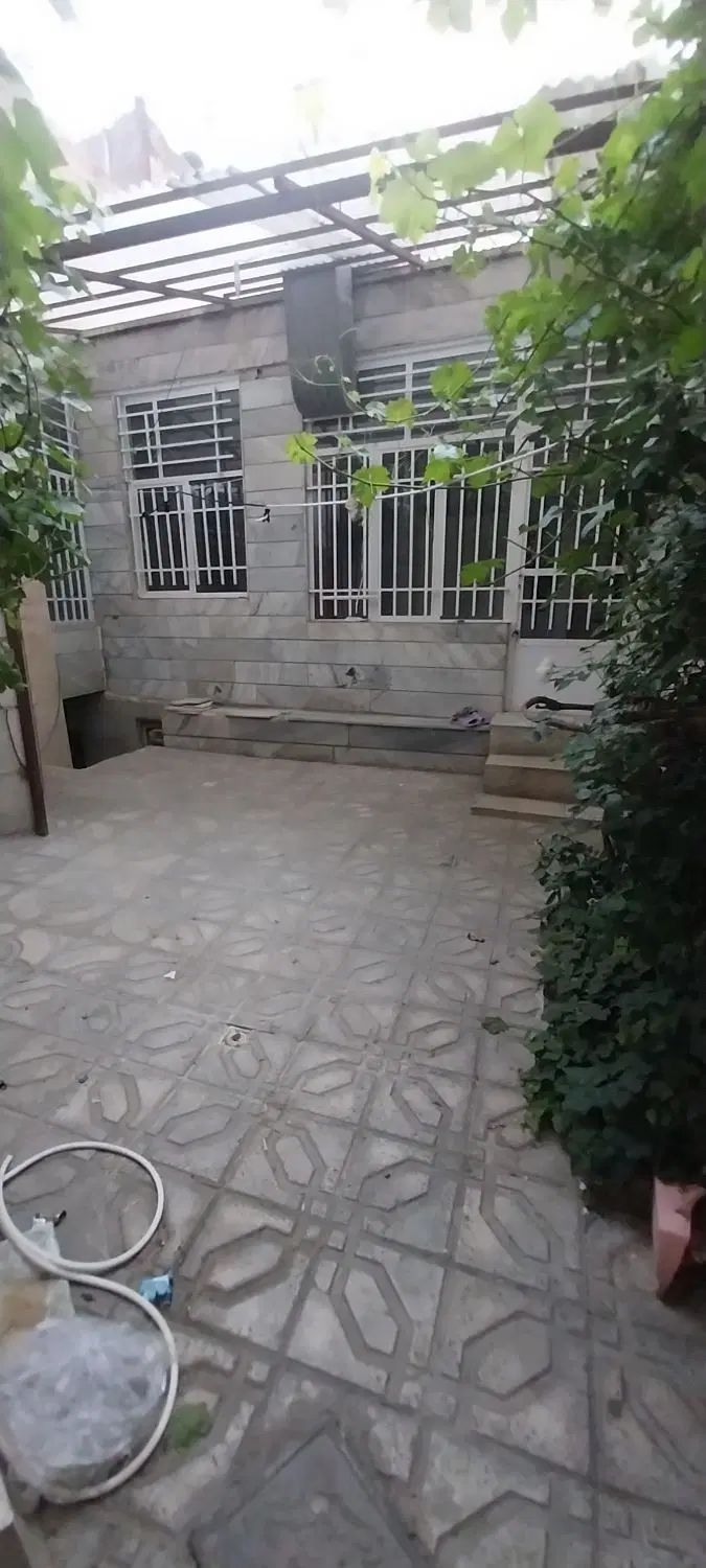 ویلایی ۱۱۰ متری کمالشهر|اجارهٔ خانه و ویلا|کرج, کمال‌شهر|دیوار