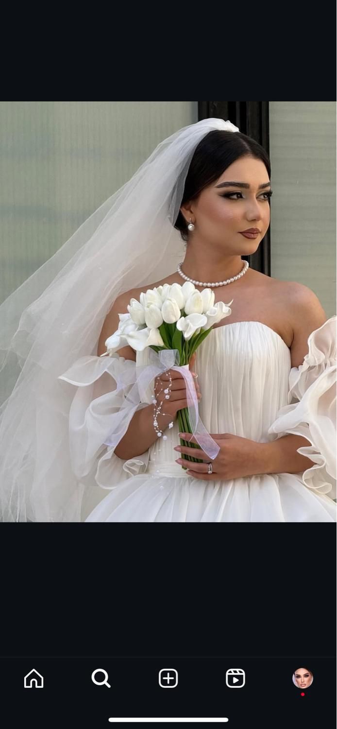 میکاپ و شنیون محفلی وعروس|خدمات آرایشگری و زیبایی|خرم‌آباد, |دیوار