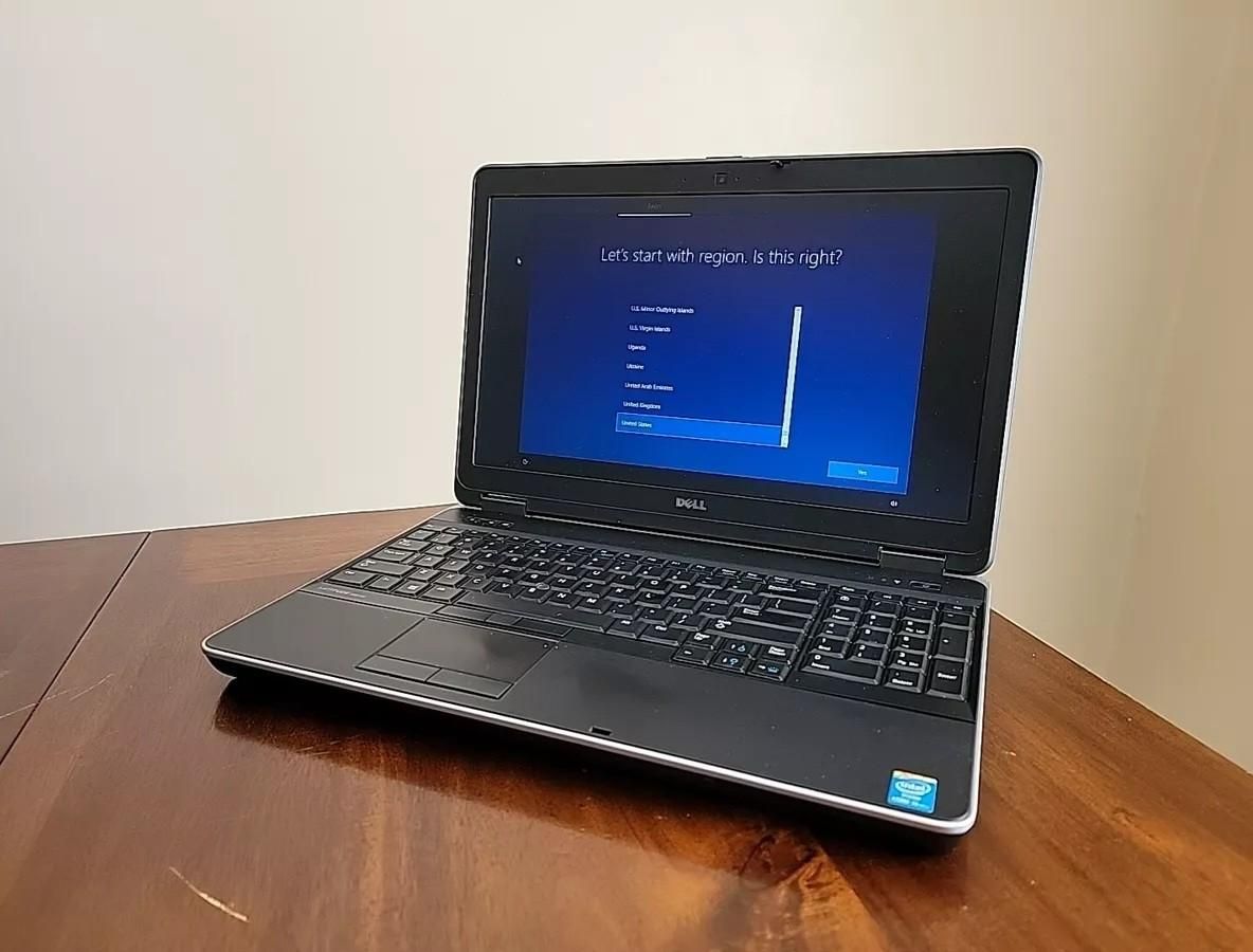 Dell  لپ تاپ گرافیک مجزا|رایانه همراه|بندر ماهشهر, |دیوار