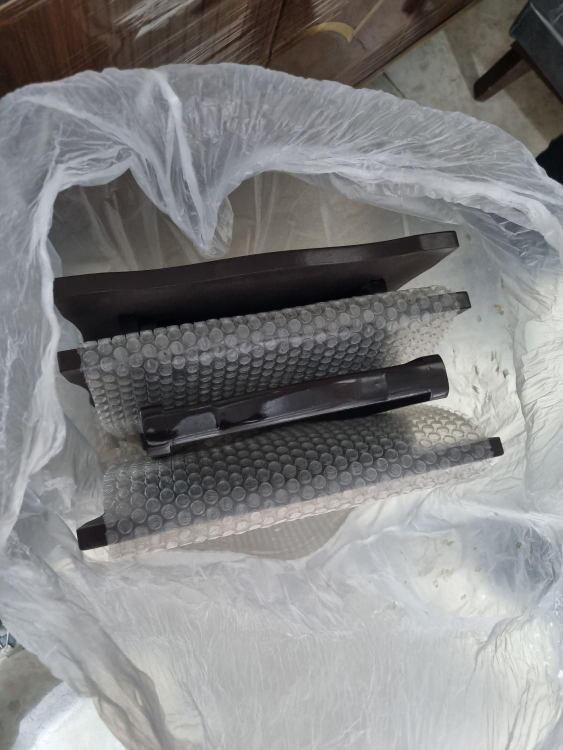 میز جلومبلی چمدانی|مبلمان خانگی و میز عسلی|سیرجان, |دیوار