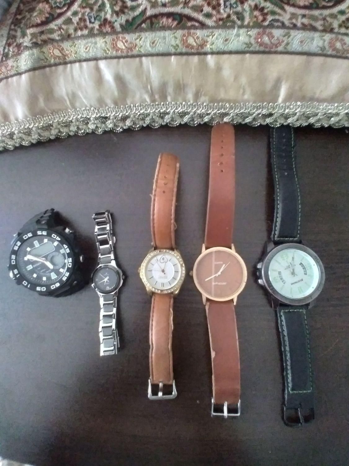 ساعت ودستبند|ساعت|بیرجند, |دیوار