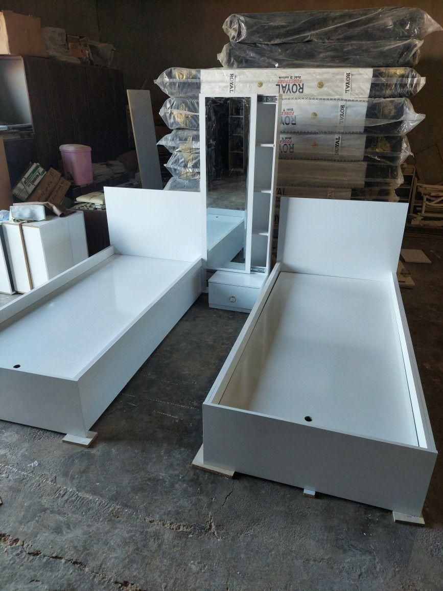 تختخواب تک نفره با تنوع رنگ|تشک تختخواب|بیرجند, |دیوار