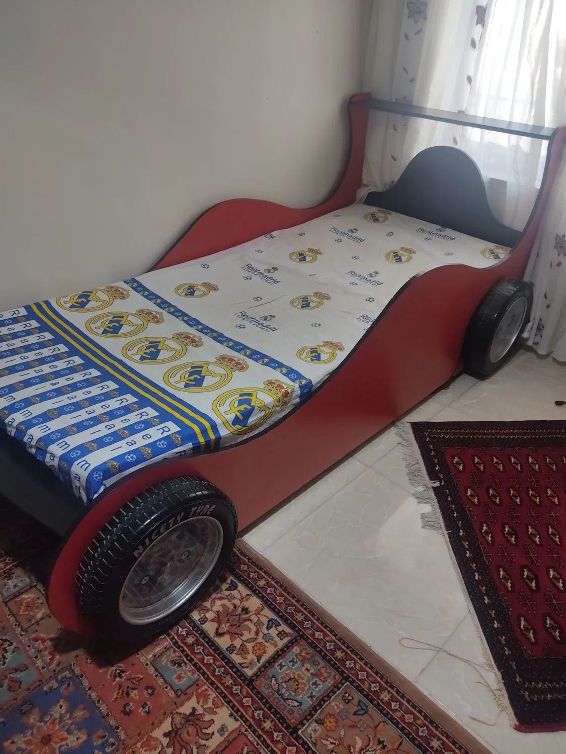 تخت یک نفره طرح ماشین همراه باشند سه درب|تخت و سرویس خواب|تهران, شهرک شهید رجایی (کوی نوبنیاد)|دیوار