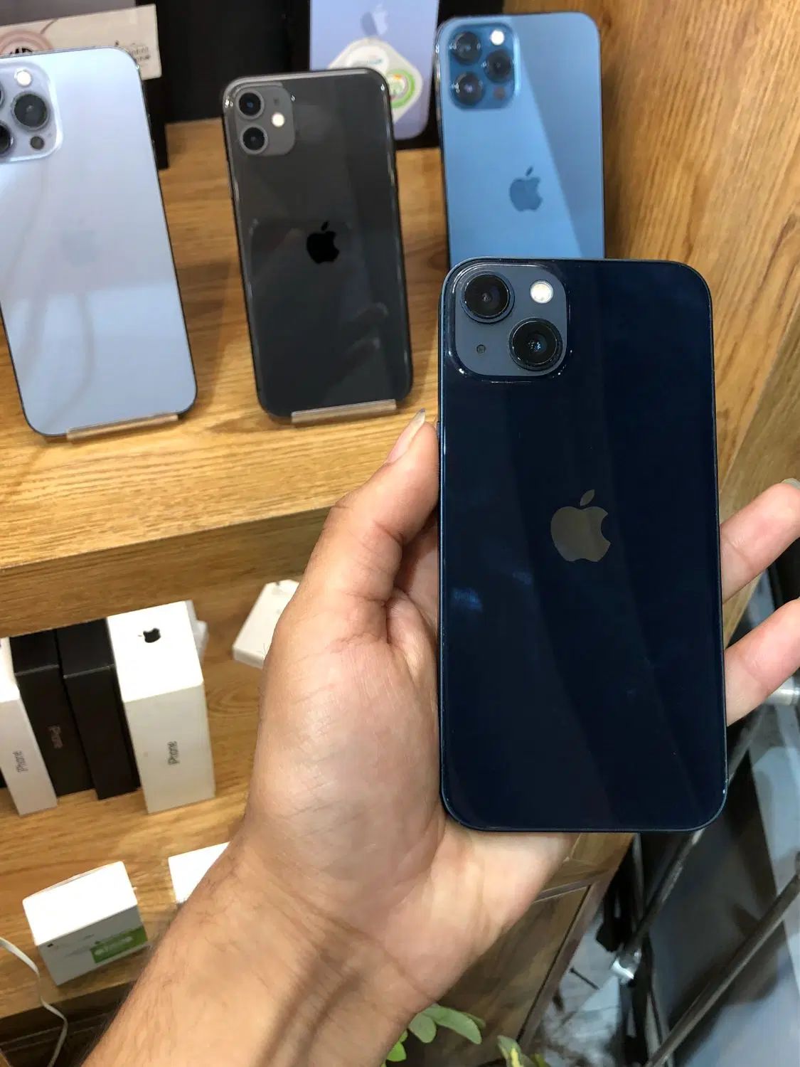 iphone 13 حافظه ۲۵۶ zaa پک اصلی باتری ۹۱فابریک|موبایل|مشهد, احمدآباد|دیوار