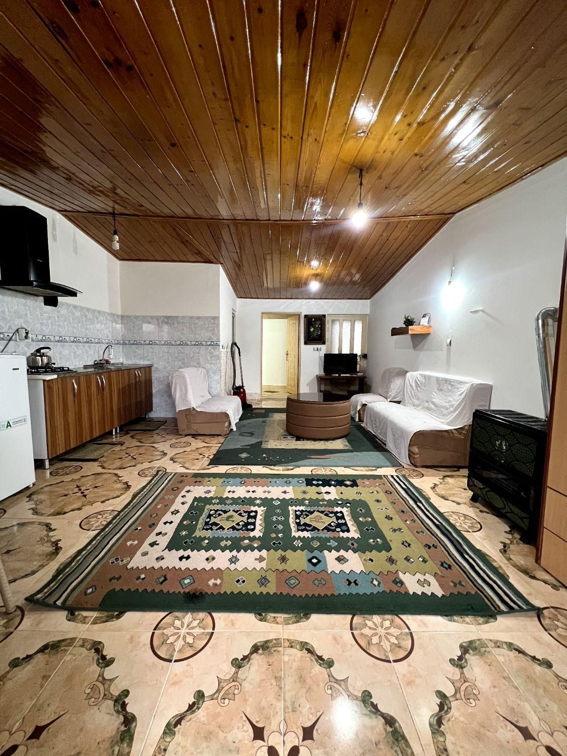 اجاره ویلا/سوییت|اجارهٔ کوتاه‌مدت آپارتمان و سوئیت|هچیرود, |دیوار