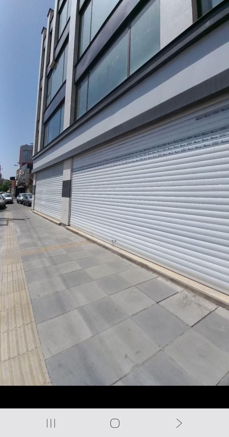 منظریه اجاره مغازه  ۲۴۰ متر کف / ۴۴۰ متر بالکن /|اجارهٔ مغازه و غرفه|رشت, منظریه|دیوار