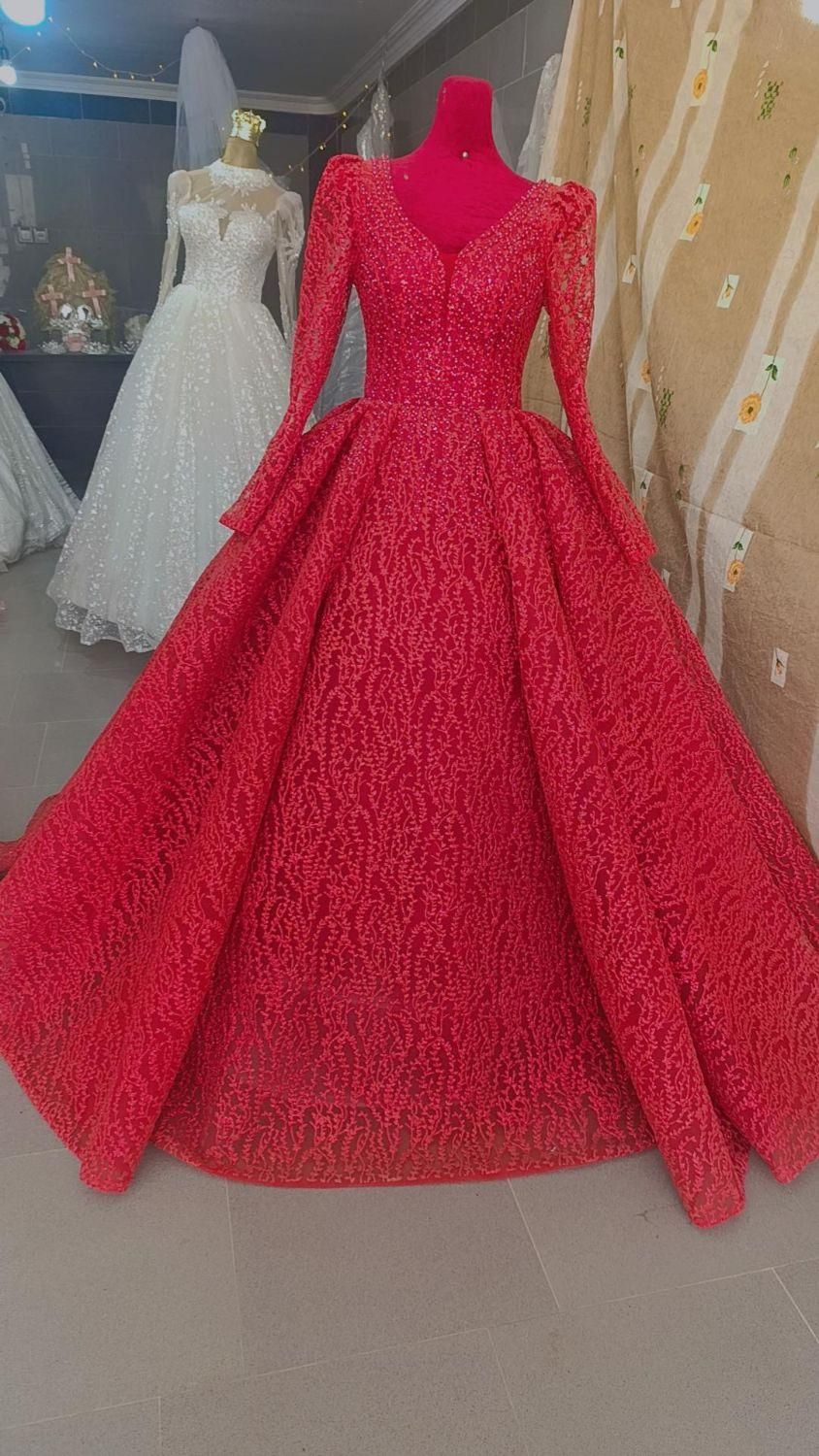 لباس عروس زیر قیمت اجاره داده میشود فروشی هم هست|لباس|خاش, |دیوار