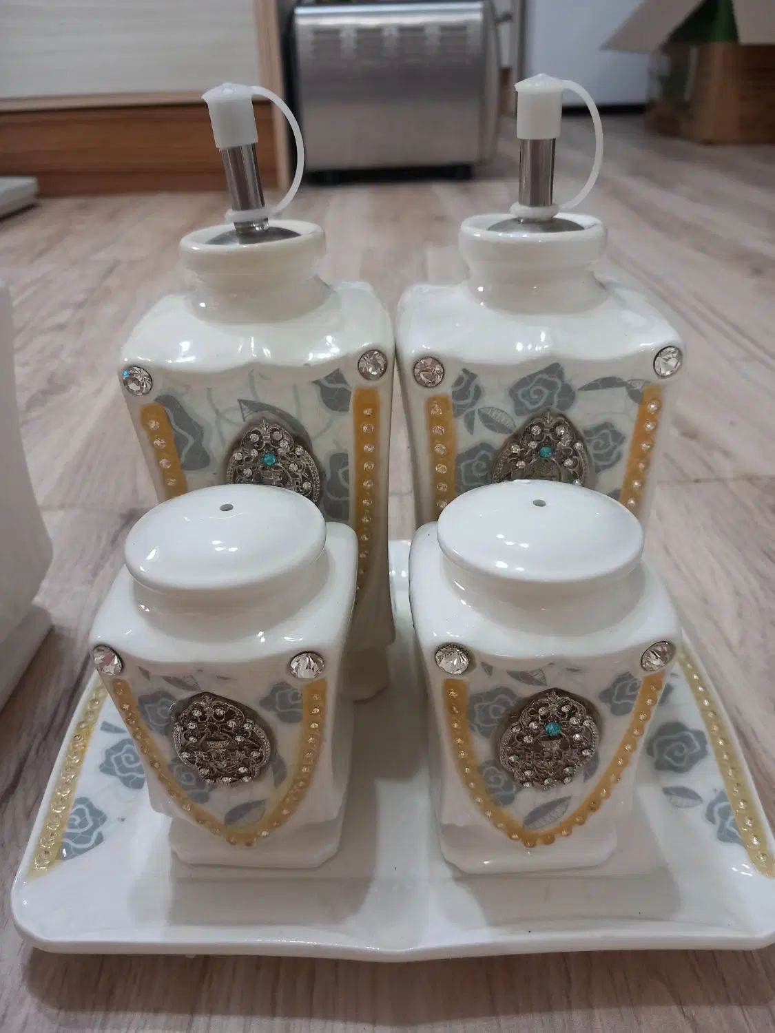 پاسماوری|ظروف نگهدارنده، پلاستیکی، یک‌بارمصرف|رشت, استقامت ۲|دیوار