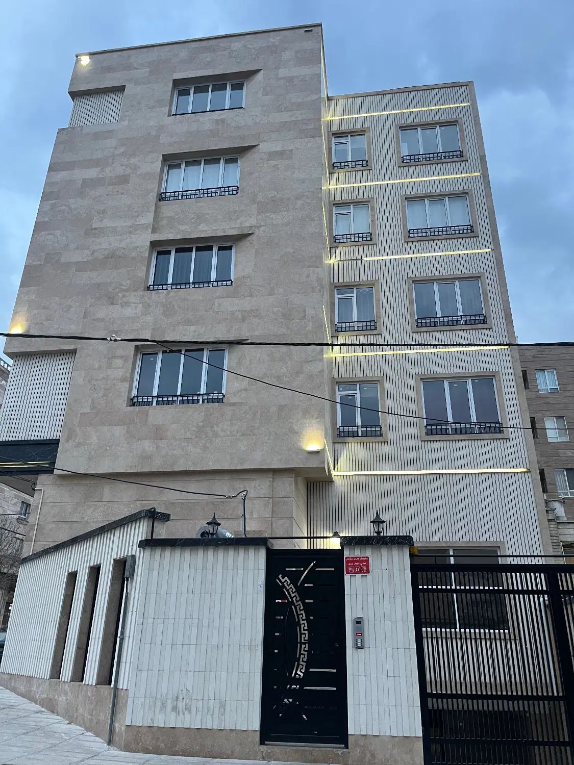 ۱۴۰متر۳خواب/غرق درنورآفتاب/بدون مشرف/خیابان داریوش|اجارهٔ آپارتمان|کرج, کوی امامیه|دیوار