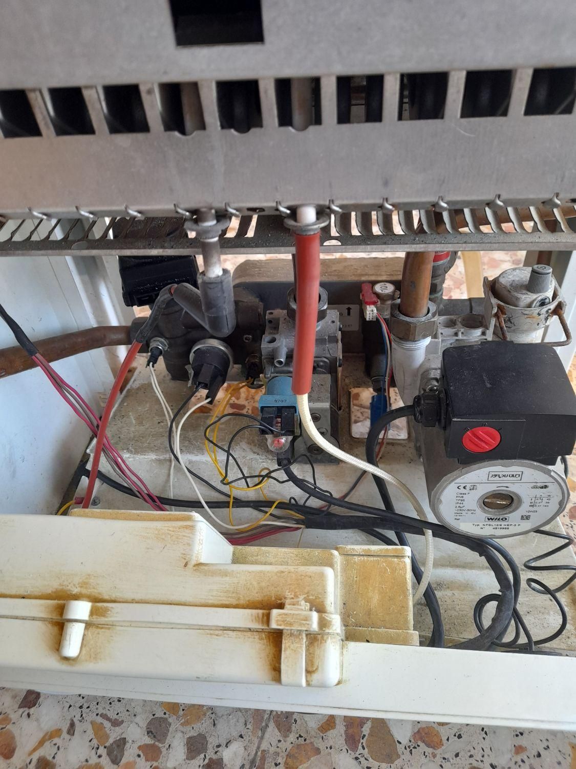 تعمیرات پکیج و آبگرمکن|خدمات پیشه و مهارت|پارس‌آباد, |دیوار