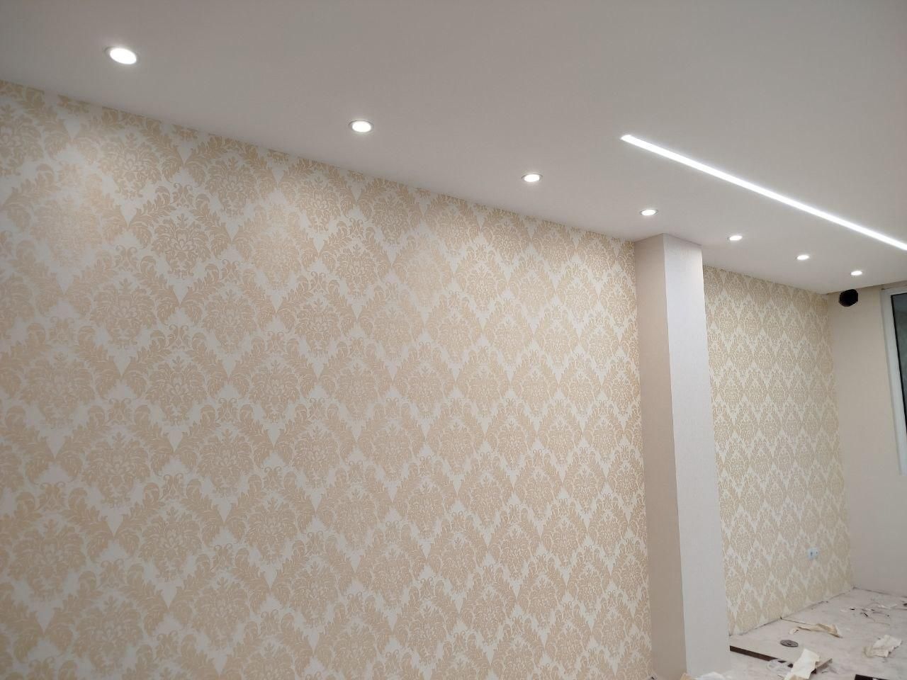 نصب کاغذدیواری و نقاشی و پتینه کاری|خدمات پیشه و مهارت|شیراز, باغ تخت|دیوار