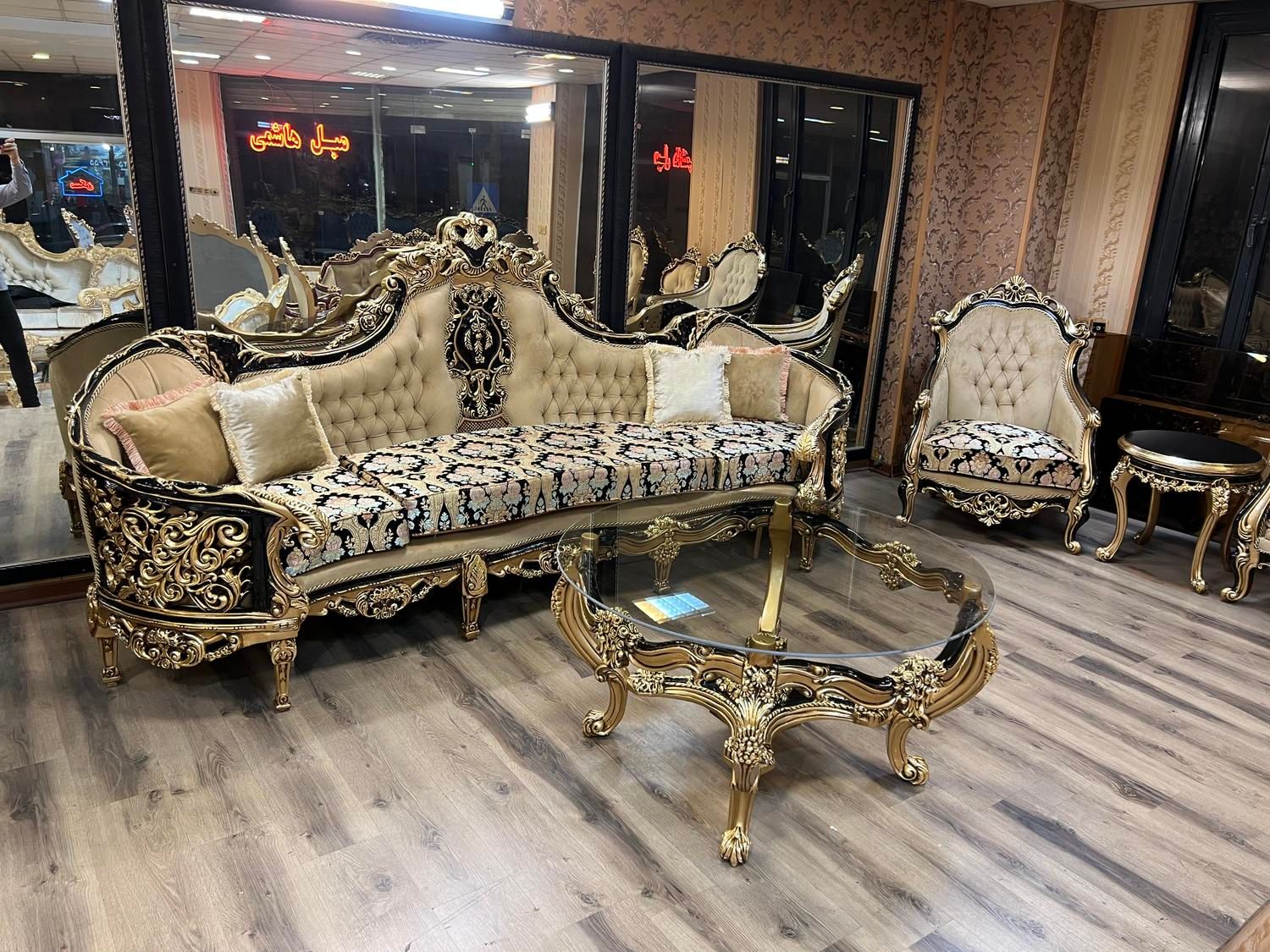 مبل خرچنگی/استیل/منبت چوب راش|مبلمان خانگی و میز عسلی|تهران, یافت آباد جنوبی|دیوار
