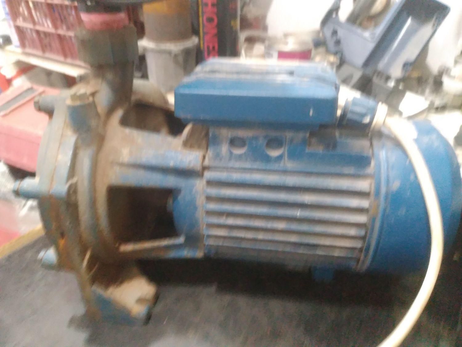 تاسیسات ساختمان و لوله کشی گرم سردوشوفاژوپکج|خدمات پیشه و مهارت|رشت, تازه آباد|دیوار