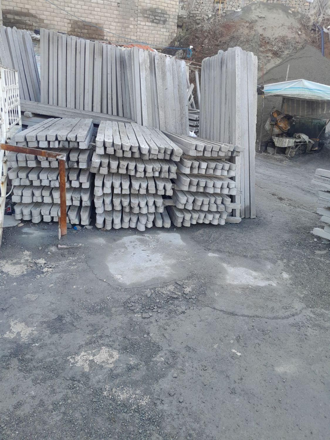 پایه فنس بتنی .فنس‌ .حلقه چاه .سرچاه|مصالح و تجهیزات ساختمان|سنندج, |دیوار