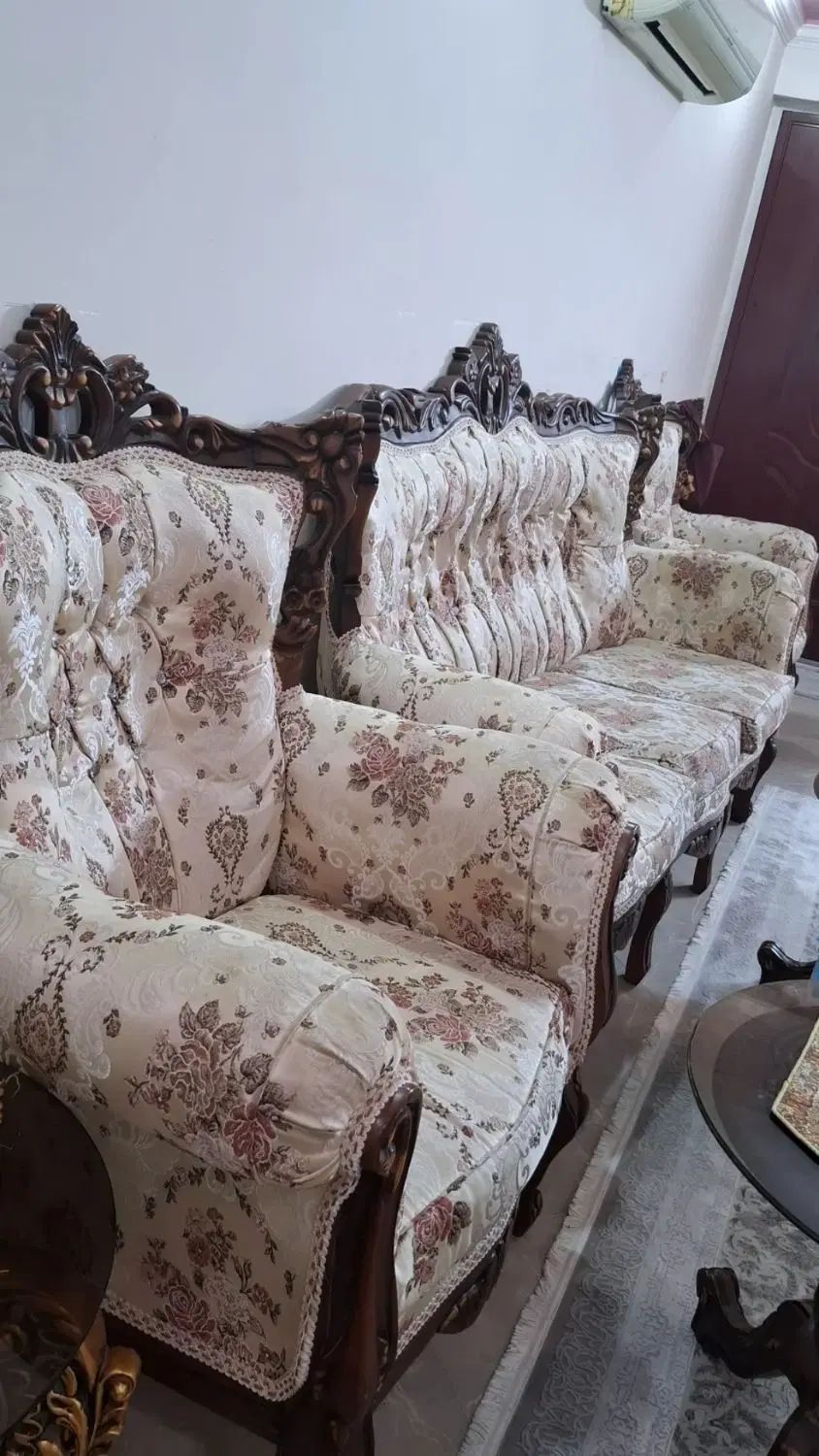 مبل استیل یا سلطنتی نه نفره و میز ناهار خوری هشت|مبلمان خانگی و میز عسلی|سمنان, |دیوار