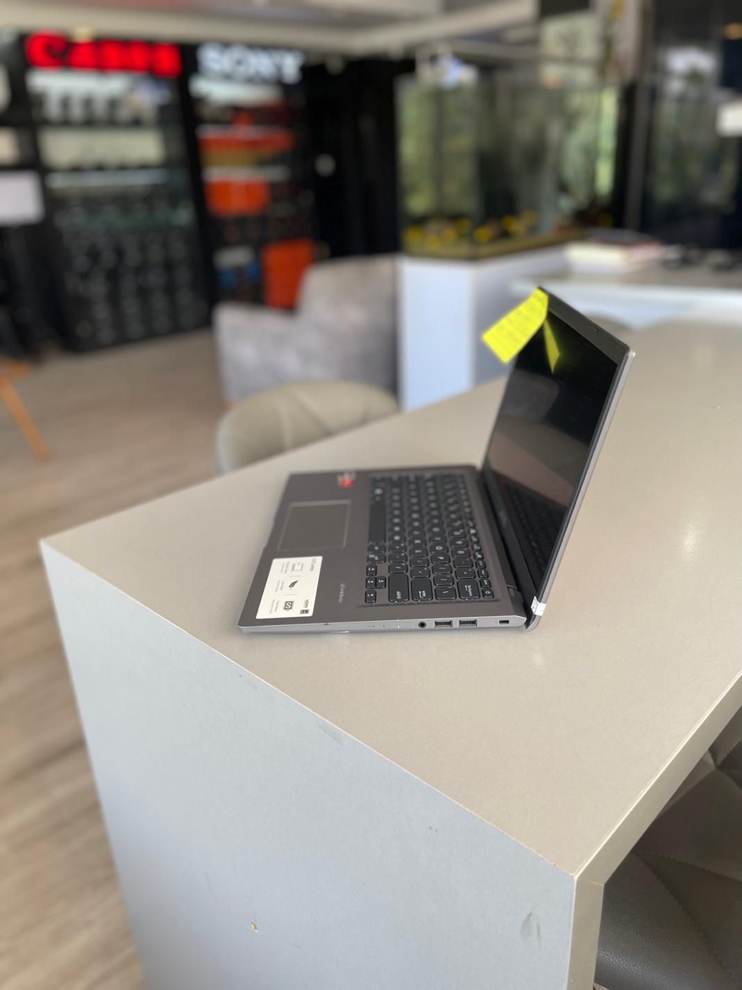 لپتاپ ایسوس Asus Vivobook 2GB AMD|رایانه همراه|شیراز, چنچنه|دیوار