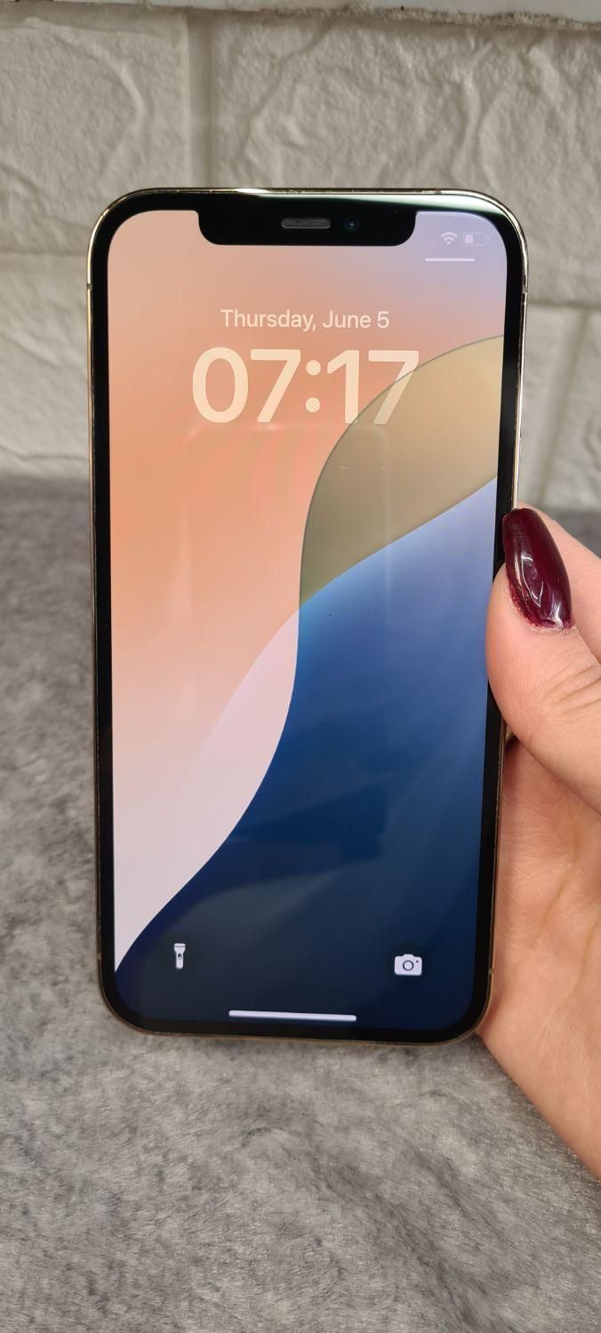 اپل iPhone 12 Pro با حافظهٔ ۲۵۶ گیگابایت|موبایل|تهران, شهرک طالقانی|دیوار