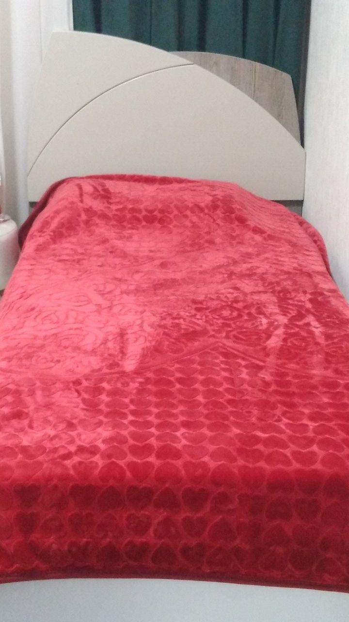 تخت ۹۰در دو متر|تخت و سرویس خواب|شهرکرد, |دیوار