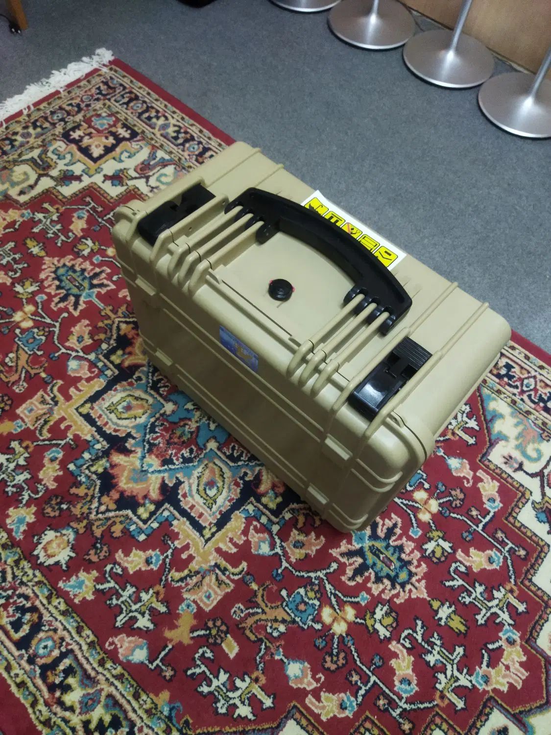 هاردکیس کینگ|کوهنوردی و کمپینگ|رشت, تازه آباد|دیوار