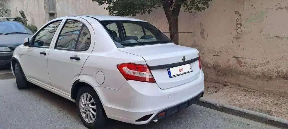ساینا اتوماتیک مدل 97 میباشد نه 1402|خودرو سواری و وانت|تهران, یوسف‌آباد|دیوار