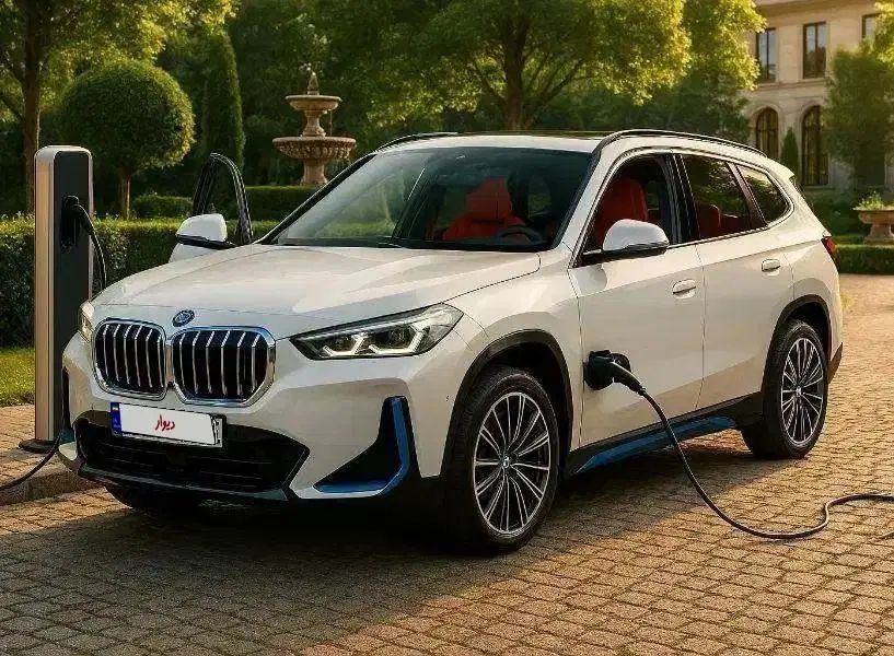 بی‌ام‌و iX1 eDrive 25L، مدل ۲۰۲۵ سفید تو قرمز|خودرو سواری و وانت|تهران, نیاوران|دیوار