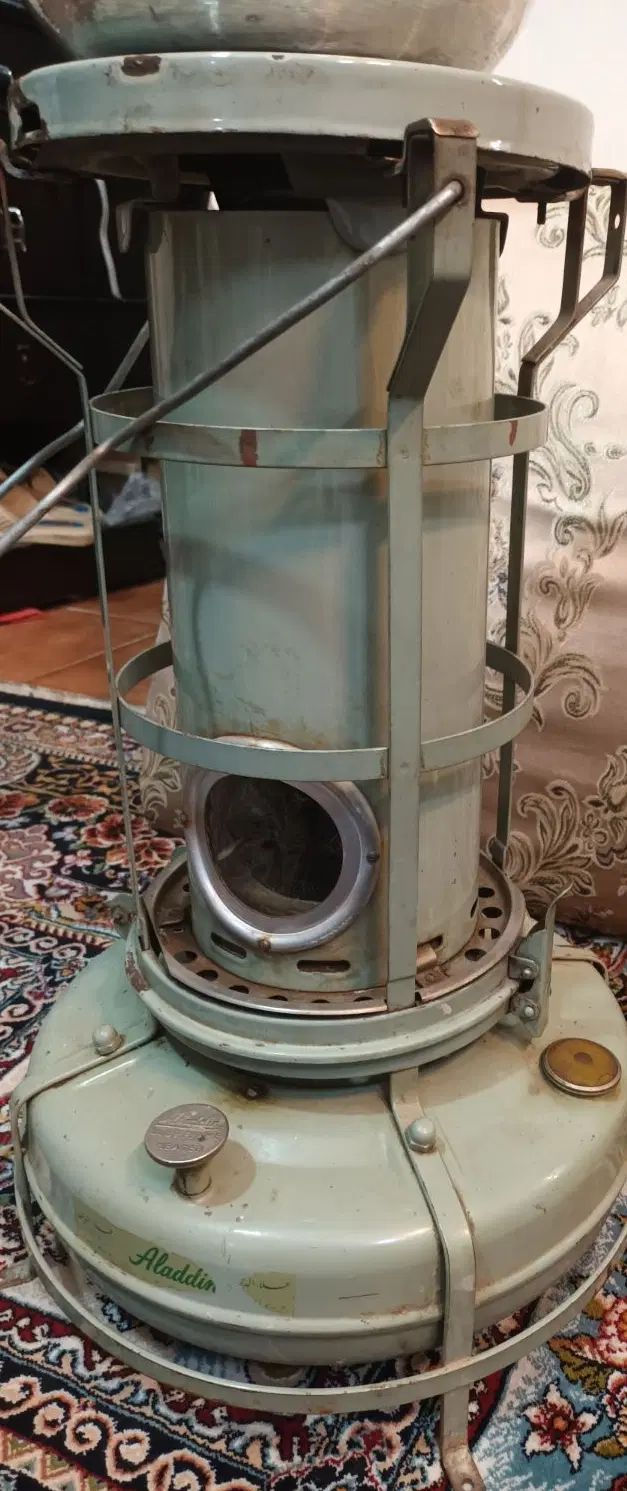 چراغ علاالدین ،چراغ نفتی ، آنتیک|بخاری، هیتر، شومینه|تهران, نیروی هوایی (پیروزی)|دیوار