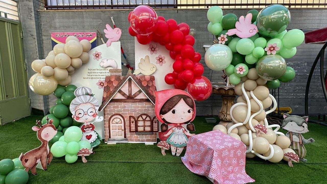 آموزش خصوصی بادکنک آرایی با مدرک فنی حرفه ای|خدمات آموزشی|اصفهان, وحید|دیوار