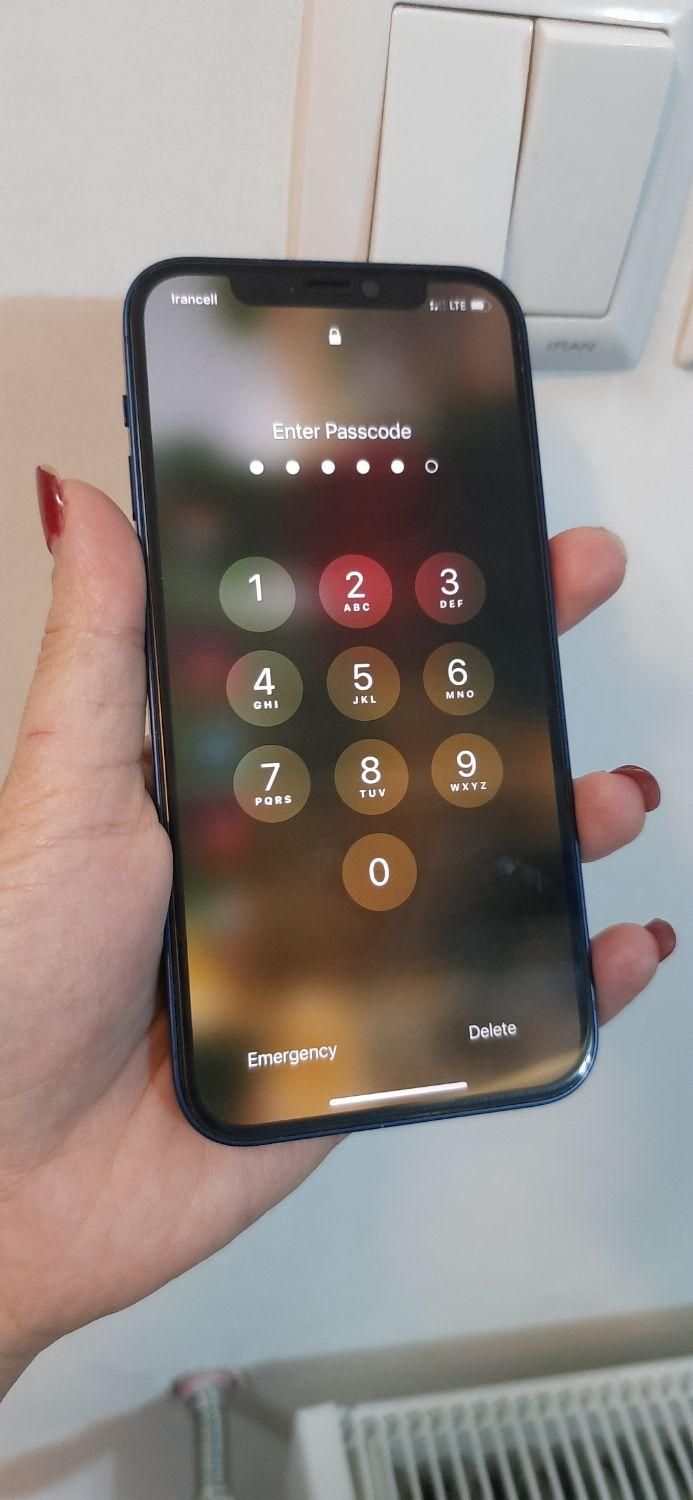 اپل iPhone 12 با حافظهٔ ۱۲۸ گیگابایت|موبایل|لنجان, |دیوار