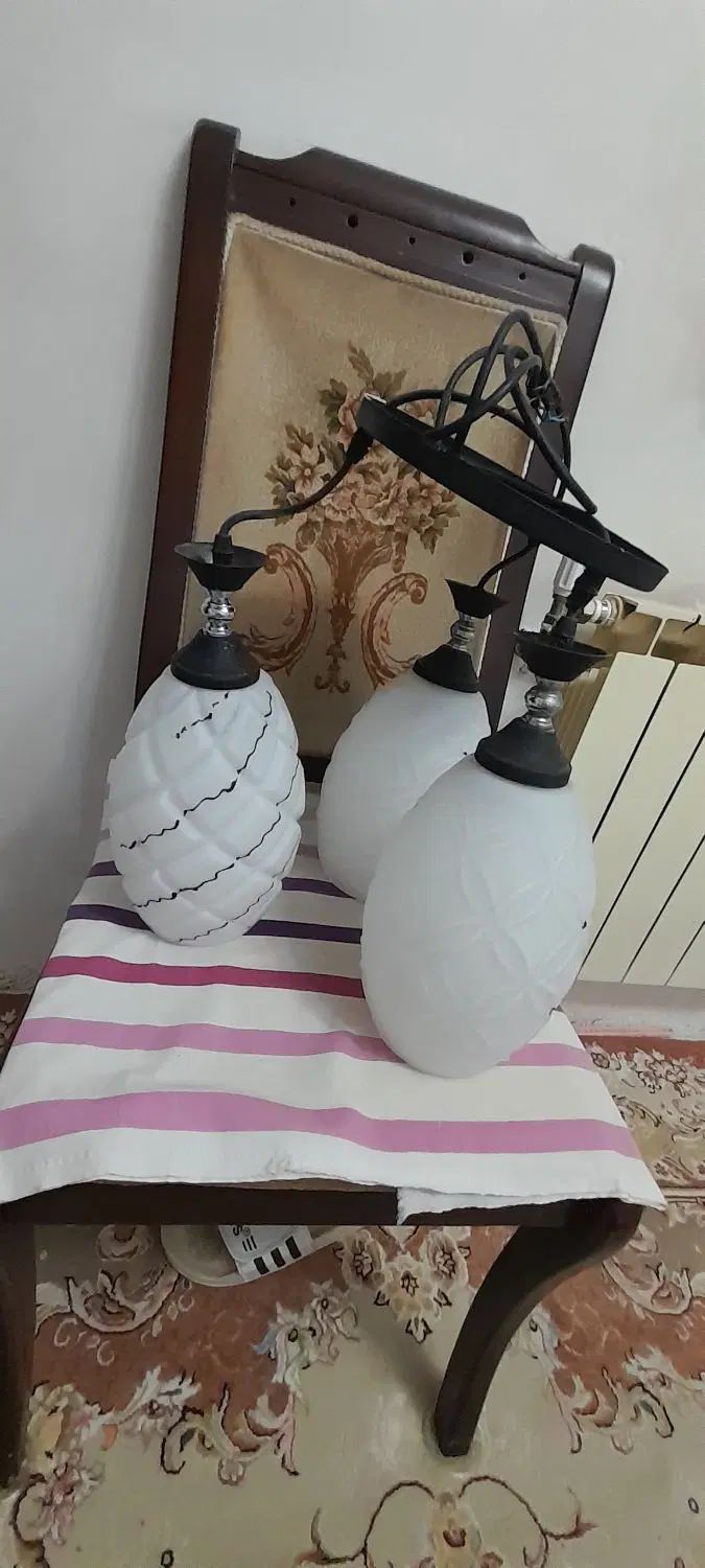 لوستر کریستالی ۳ شاخه|لوستر و چراغ آویز|کرج, گوهردشت|دیوار