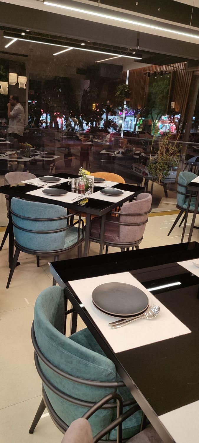 میز و صندلی رستورانی کباب سنتی بناب کافه|کافیشاپ و رستوران|تهران, یافت آباد جنوبی|دیوار