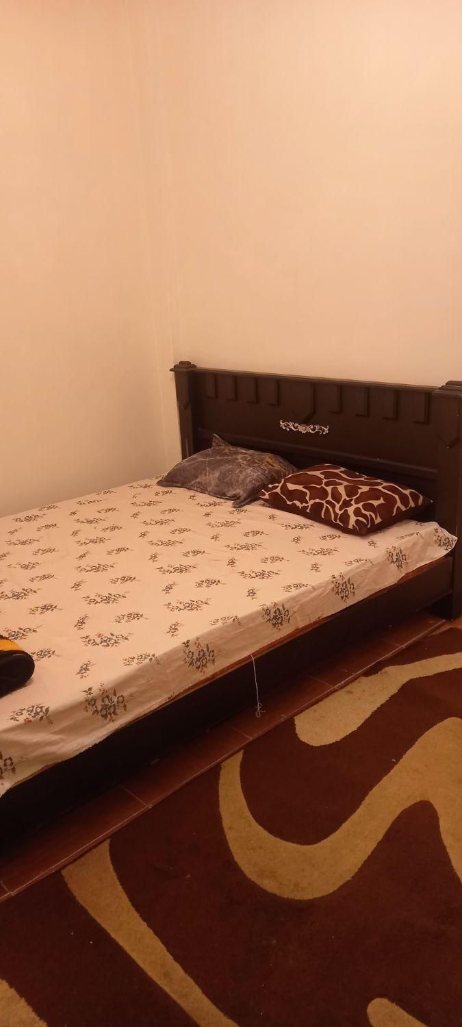 یک واحدآپارتمان همکف قائل زندگی برای ۳نفر|اجارهٔ کوتاه‌مدت آپارتمان و سوئیت|ملارد, |دیوار