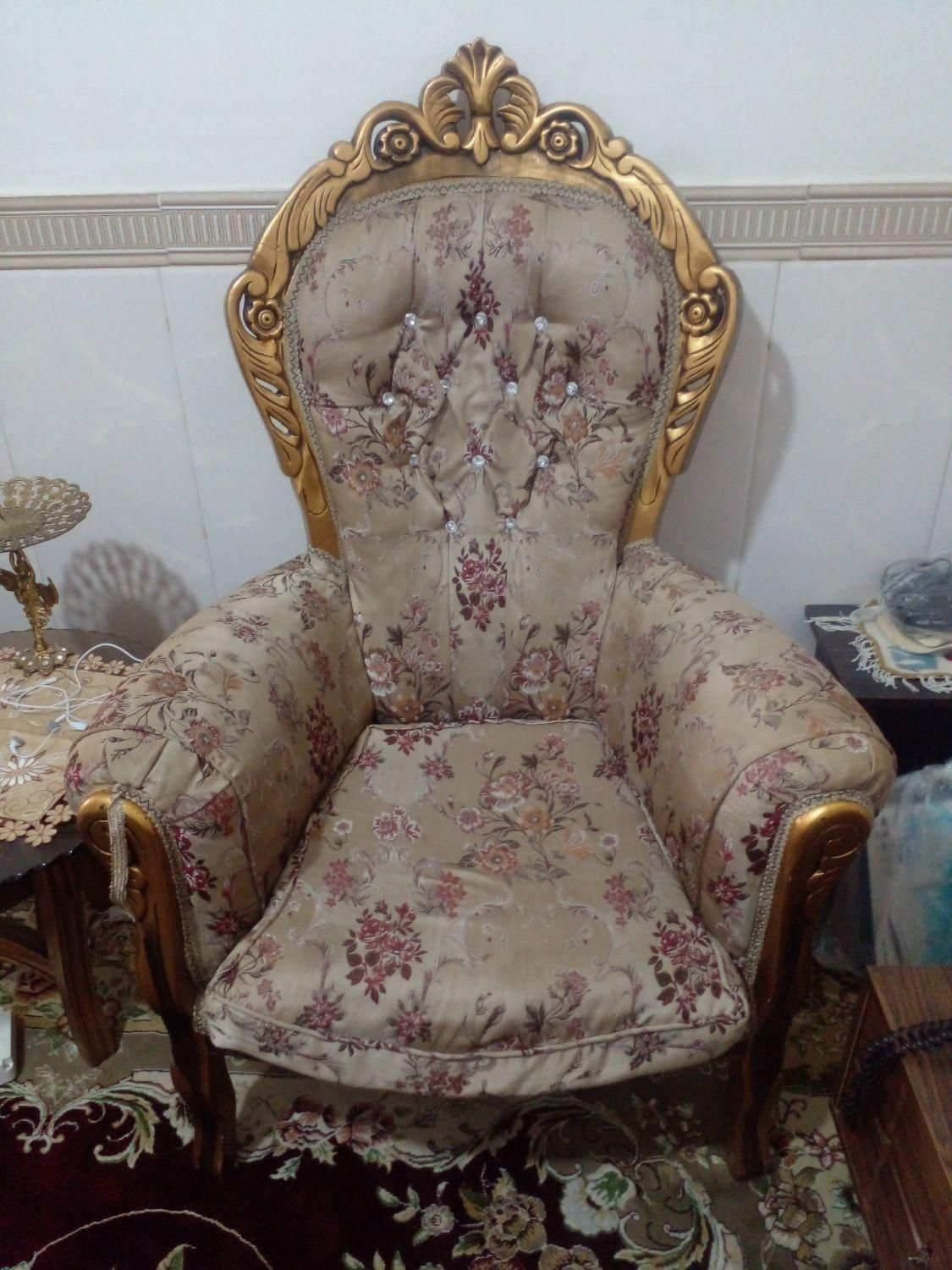 مبل  سلطنتی|مبلمان خانگی و میز عسلی|رباط‌کریم, |دیوار