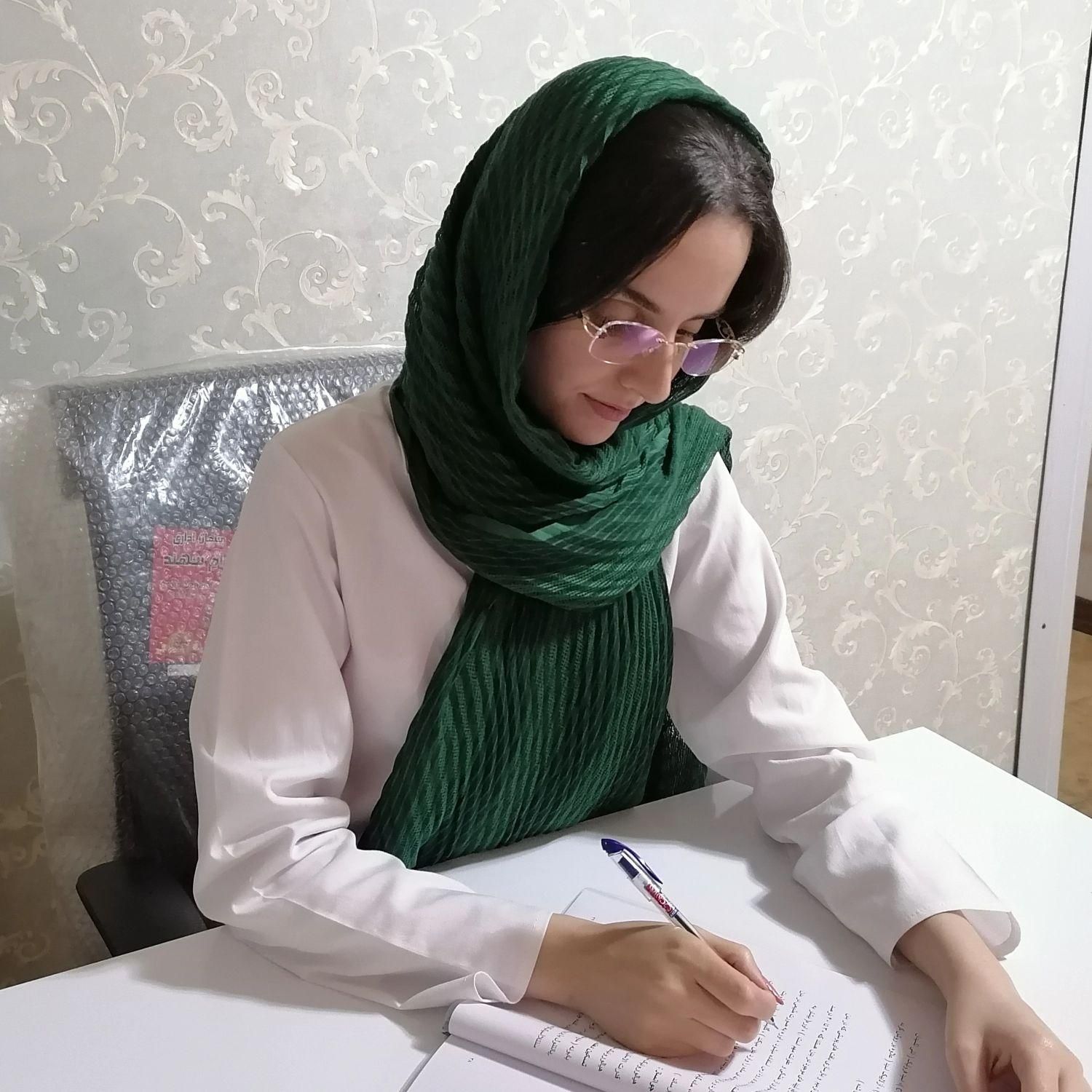 آموزش صفر تا صد مژه و فیشیال با مدرک فنی وحرفه ای|خدمات آموزشی|رشت, حاجی آباد|دیوار