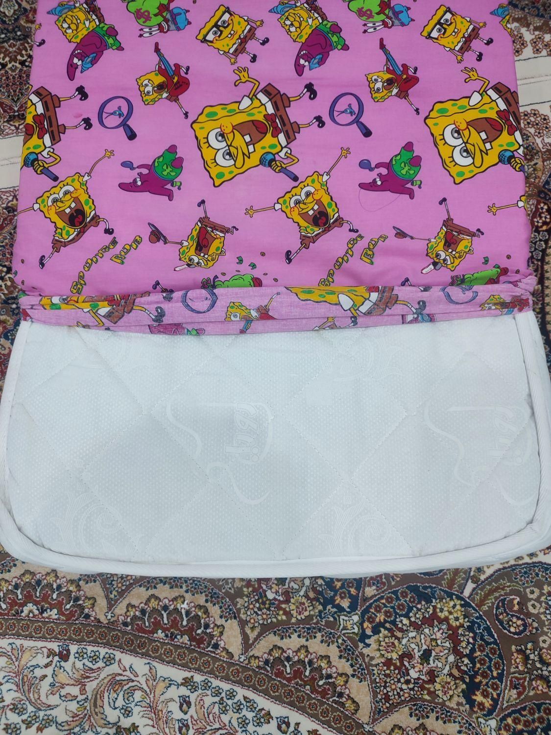 تشک برای کودک تا ۸سال ...کاملا نو نو|تخت و سرویس خواب|ساوه, |دیوار