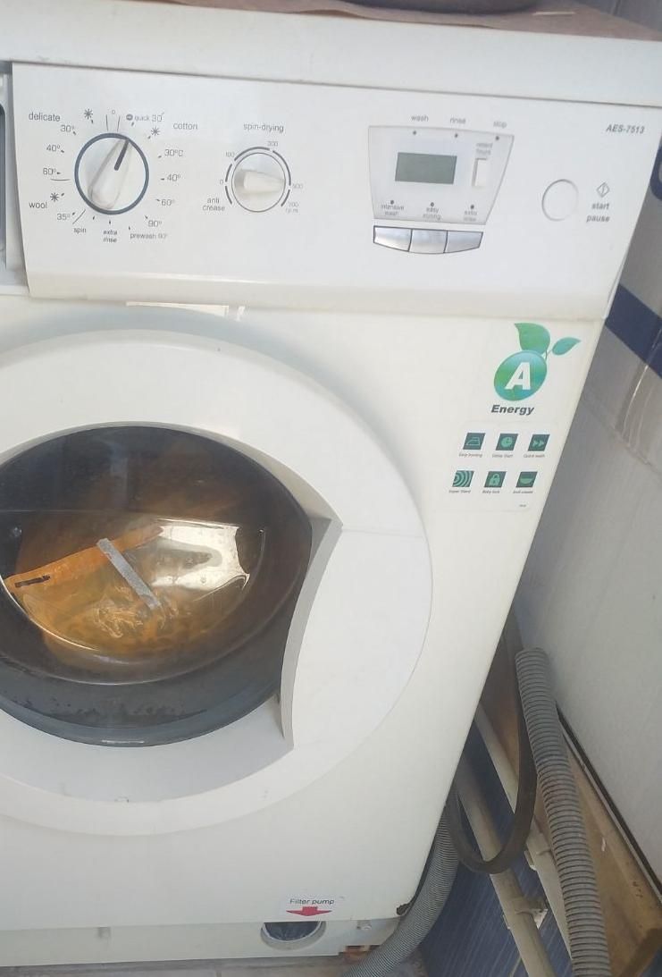 ماشین لباسشویی ابسال موتور سالم|ماشین لباسشویی و خشککن لباس|قم, دورشهر|دیوار