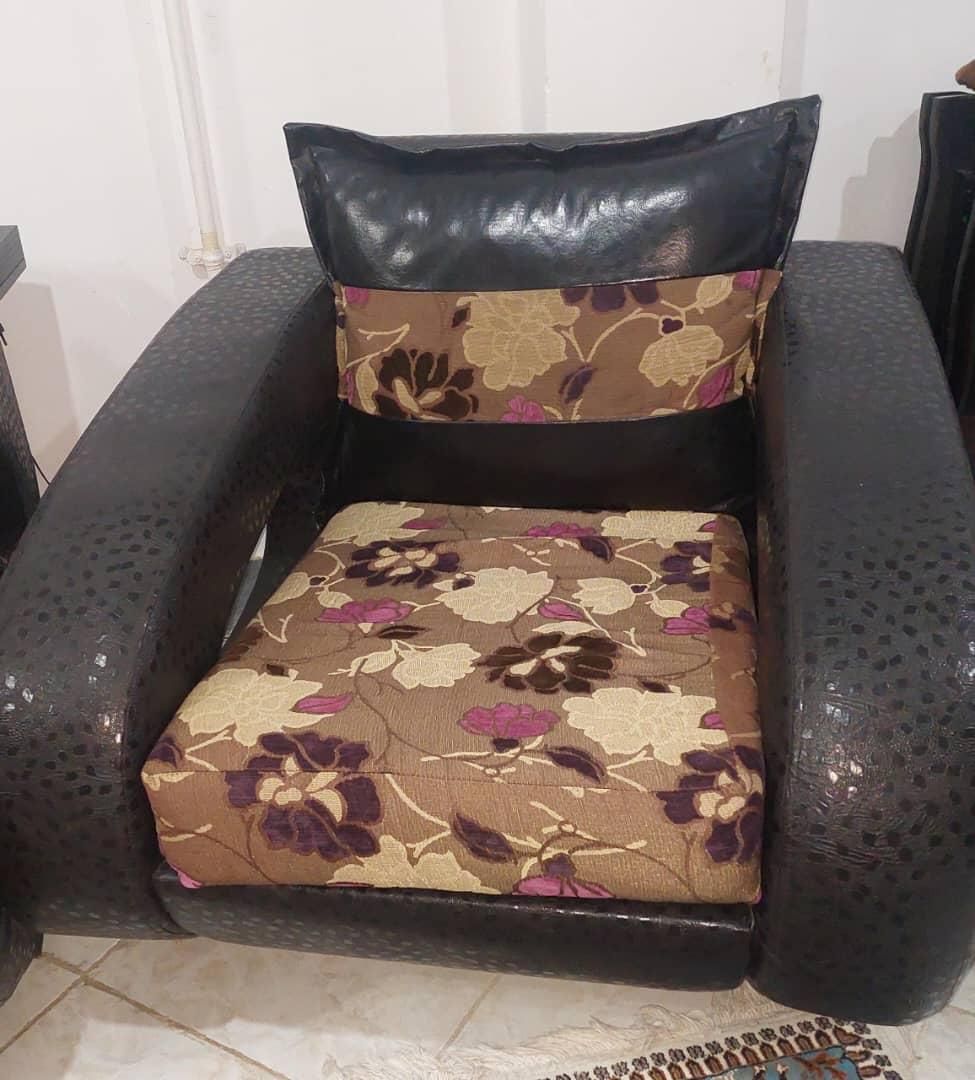 مبلمان راحتی محکم و زیبا ،همیشه به روز|مبلمان خانگی و میز عسلی|ایذه, |دیوار