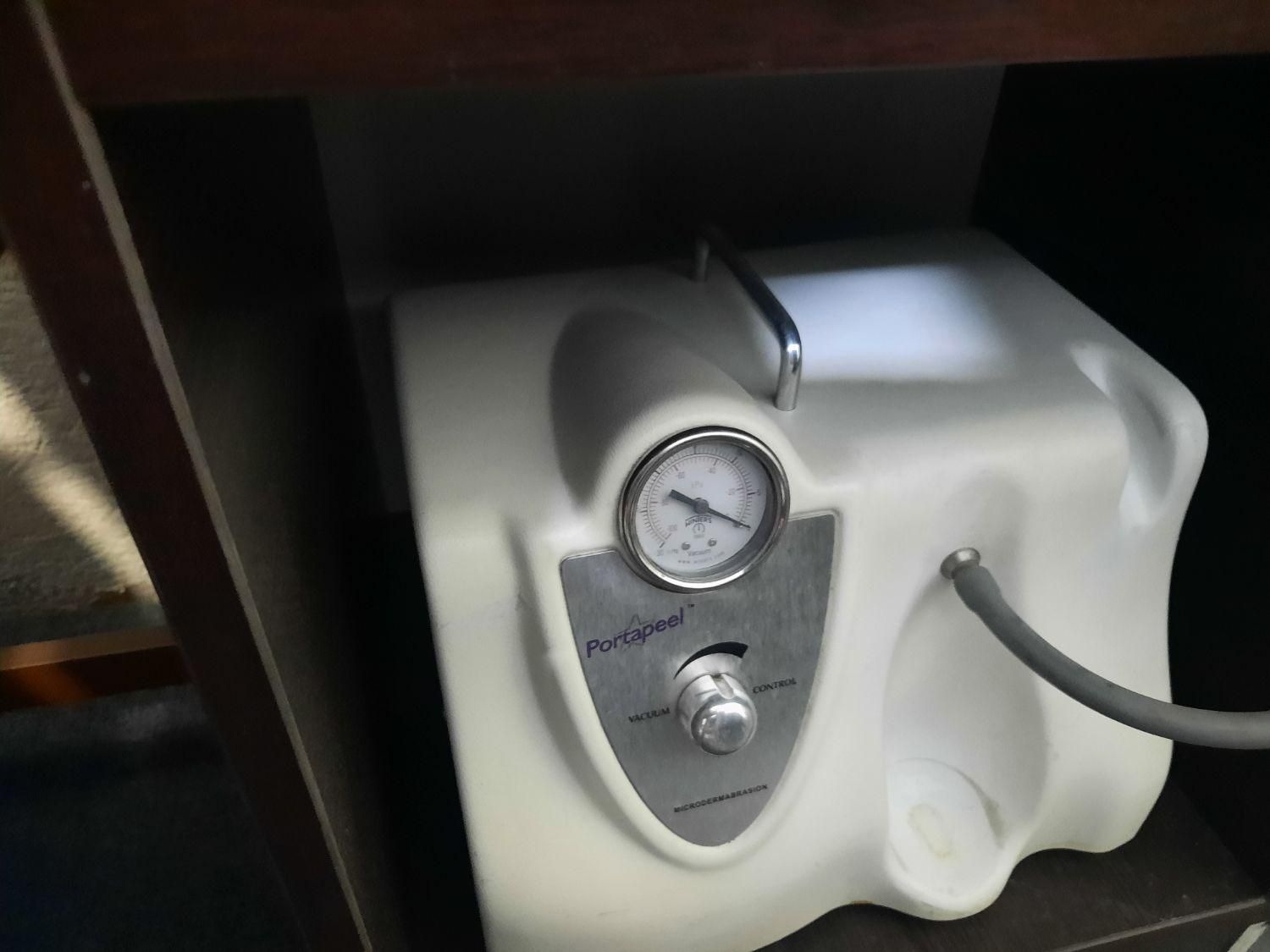 ساکشن لیپوساکشن مناسب گوش و درمانگاهی|پزشکی|شیراز, باغ تخت|دیوار