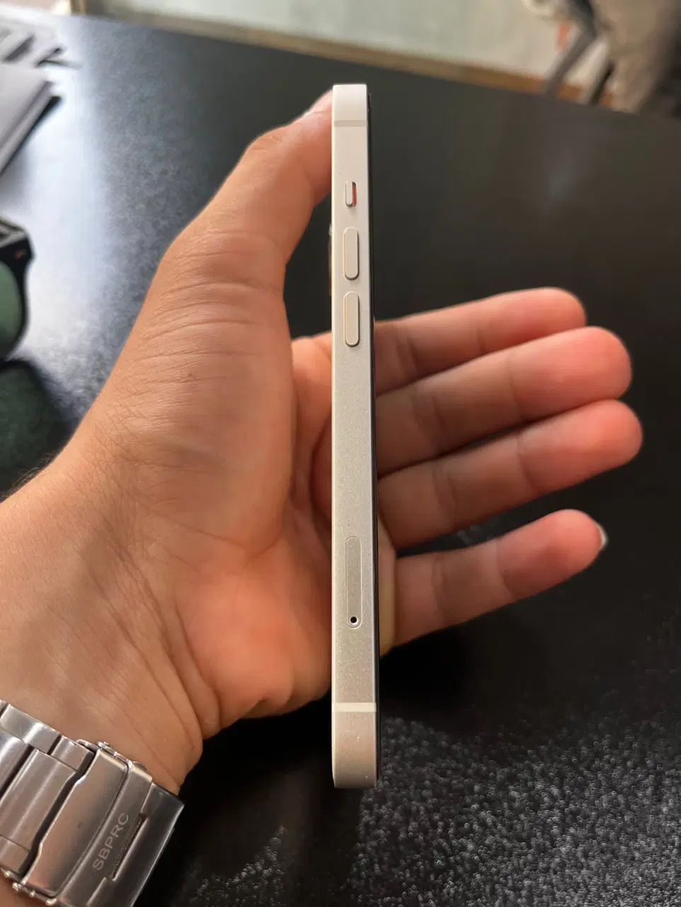 اپل iPhone 13 با ۱۲۸گیگ درحد نو بدون خطو خش|موبایل|رشت, معلم|دیوار
